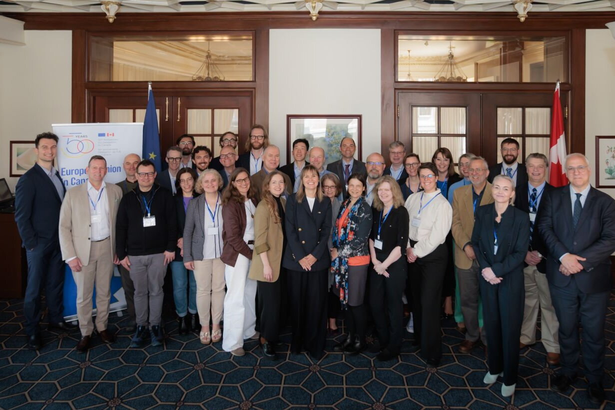 tandem group picture
