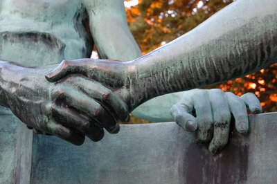 Alma Mater Statue hands