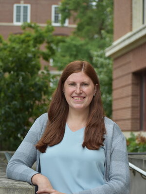 Picture of Lauren Seitz, a woman with long red hair